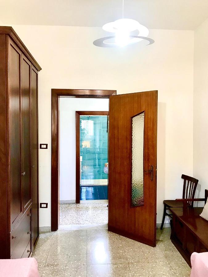 La Casa Di Julia Appartement Lecce Buitenkant foto