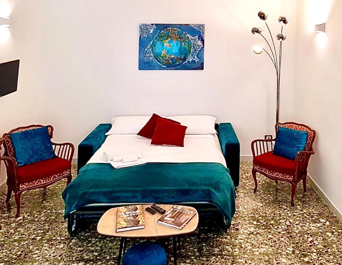 La Casa Di Julia Appartement Lecce Buitenkant foto