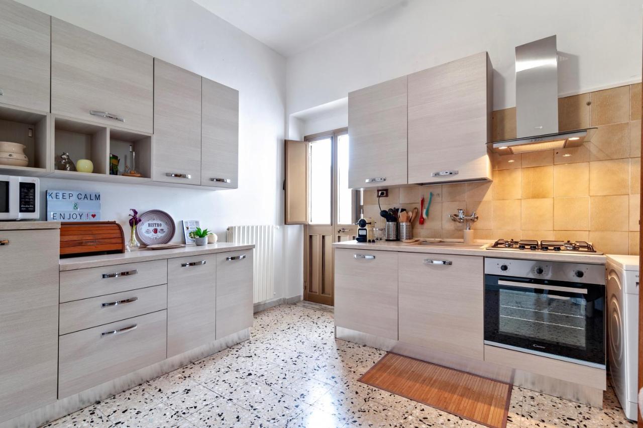 La Casa Di Julia Appartement Lecce Buitenkant foto