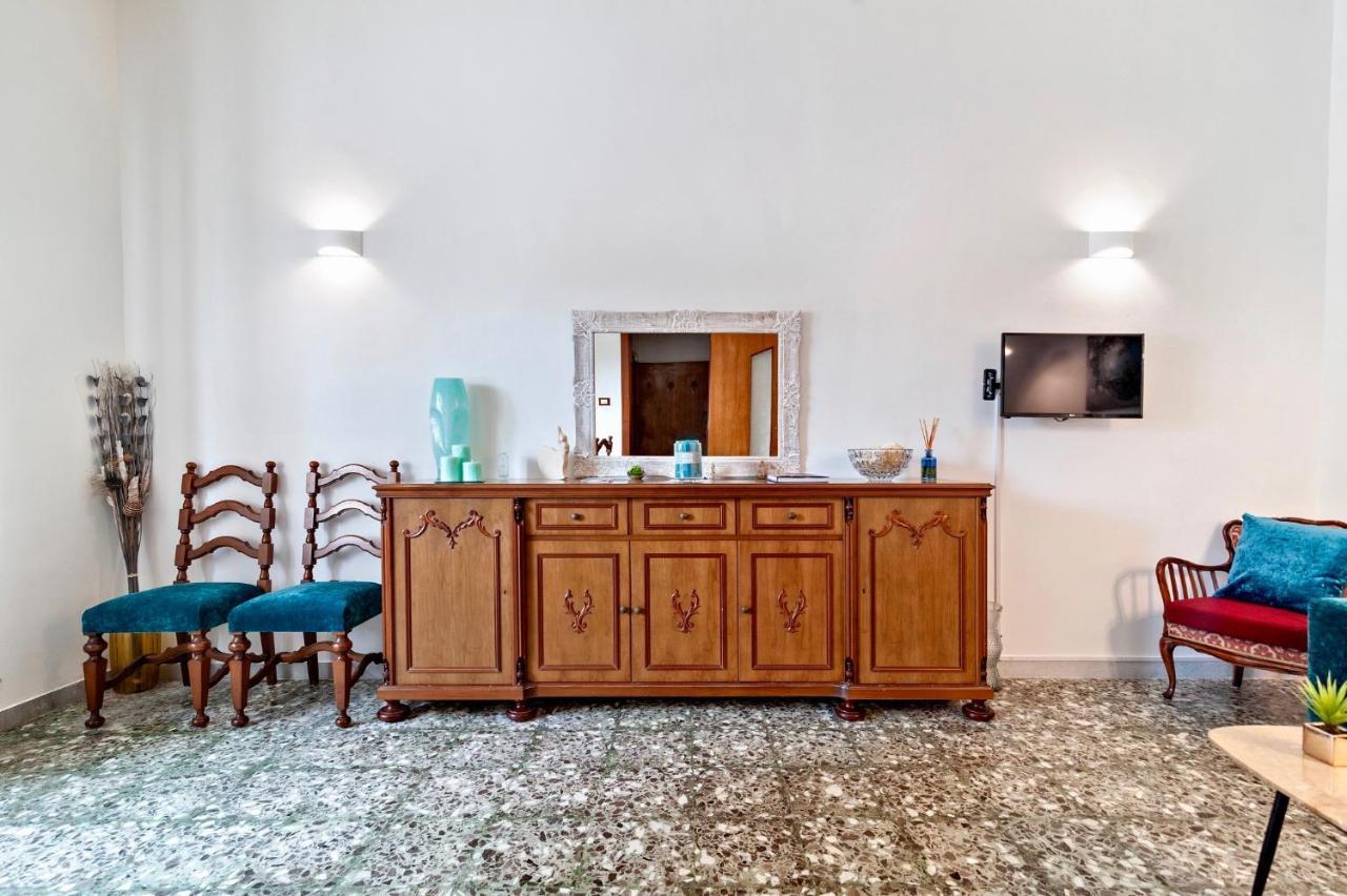 La Casa Di Julia Appartement Lecce Buitenkant foto